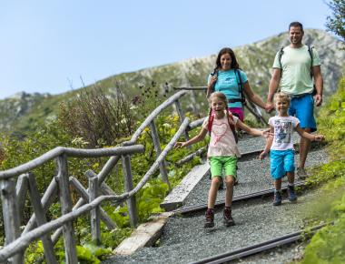 Heidi-Hotel Falkertsee 002-17 ©FRANZGERDL BPNB REICHENAU-FALKERT _4149