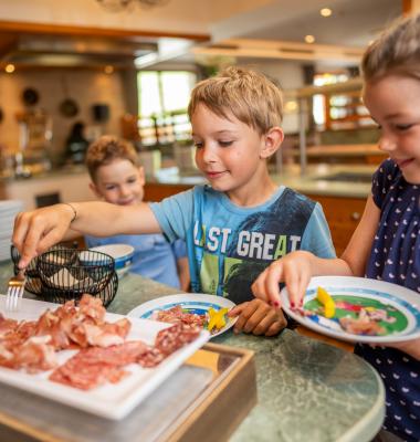 Heidi-Hotel Falkertsee 119-3245-print_HeidiHotel_Falkert_2023_by_Gert_Perauer