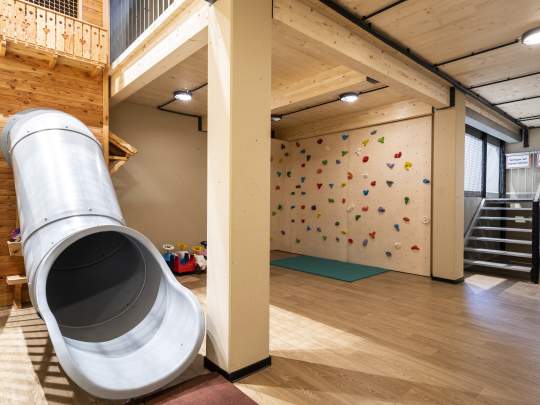 Heidi-Hotel Falkertsee 106-0133-print_Heidi-Hotel-Falkertsee_by_Gert_Perauer